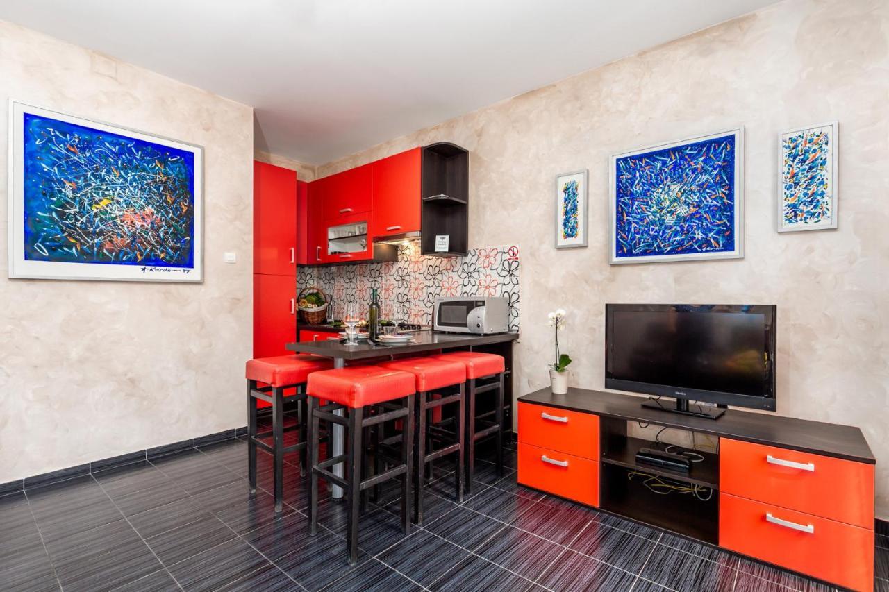 Paulina Apartment